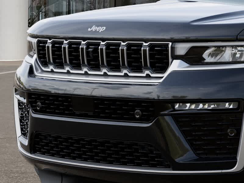 2026 Jeep Grand Cherokee SUMMIT 4X4