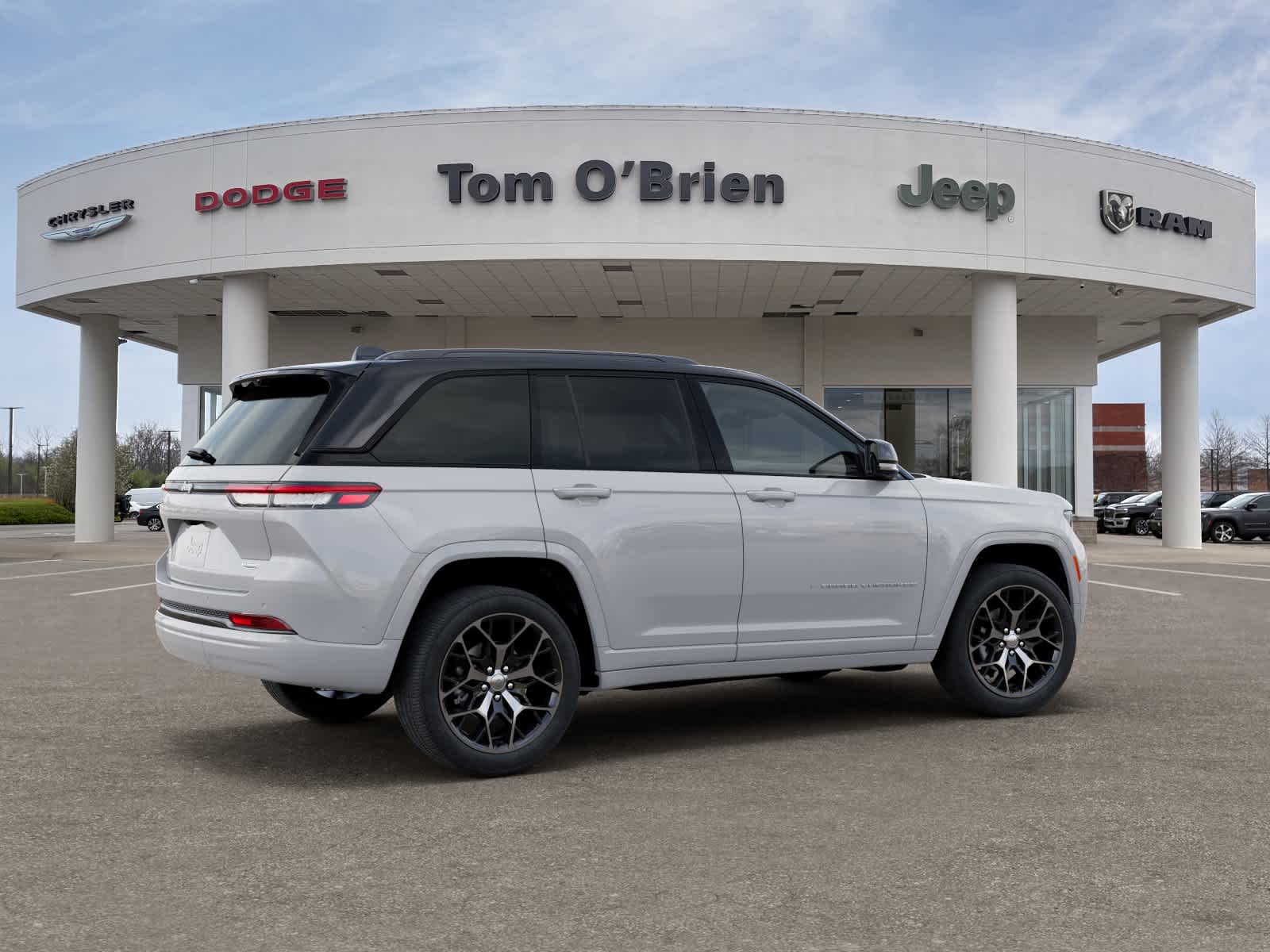 2026 Jeep Grand Cherokee SUMMIT 4X4