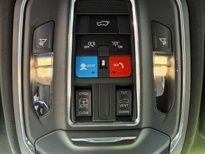 2023 Jeep Grand Cherokee L Altitude 4x4