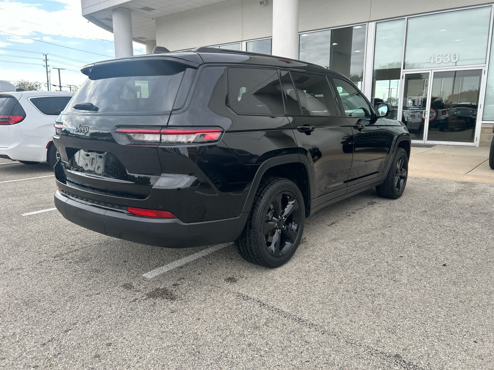 2023 Jeep Grand Cherokee L Altitude X 4x4