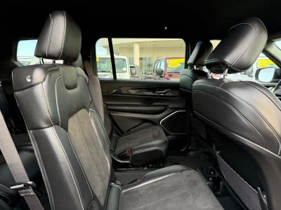 2022 Jeep Grand Cherokee L Altitude 4x4