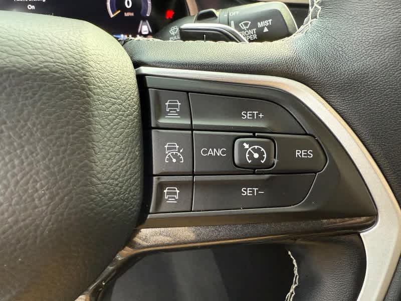 2022 Jeep Grand Cherokee L Altitude 4x4