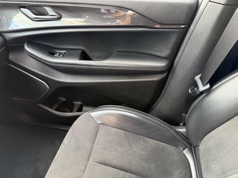 2022 Jeep Grand Cherokee L Altitude 4x4