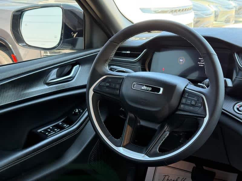 2025 Jeep Grand Cherokee L Altitude X 4x4
