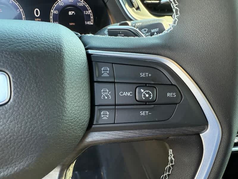 2025 Jeep Grand Cherokee L L LIMITED 4X4