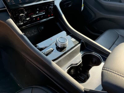 2025 Jeep Grand Cherokee L L LIMITED 4X4