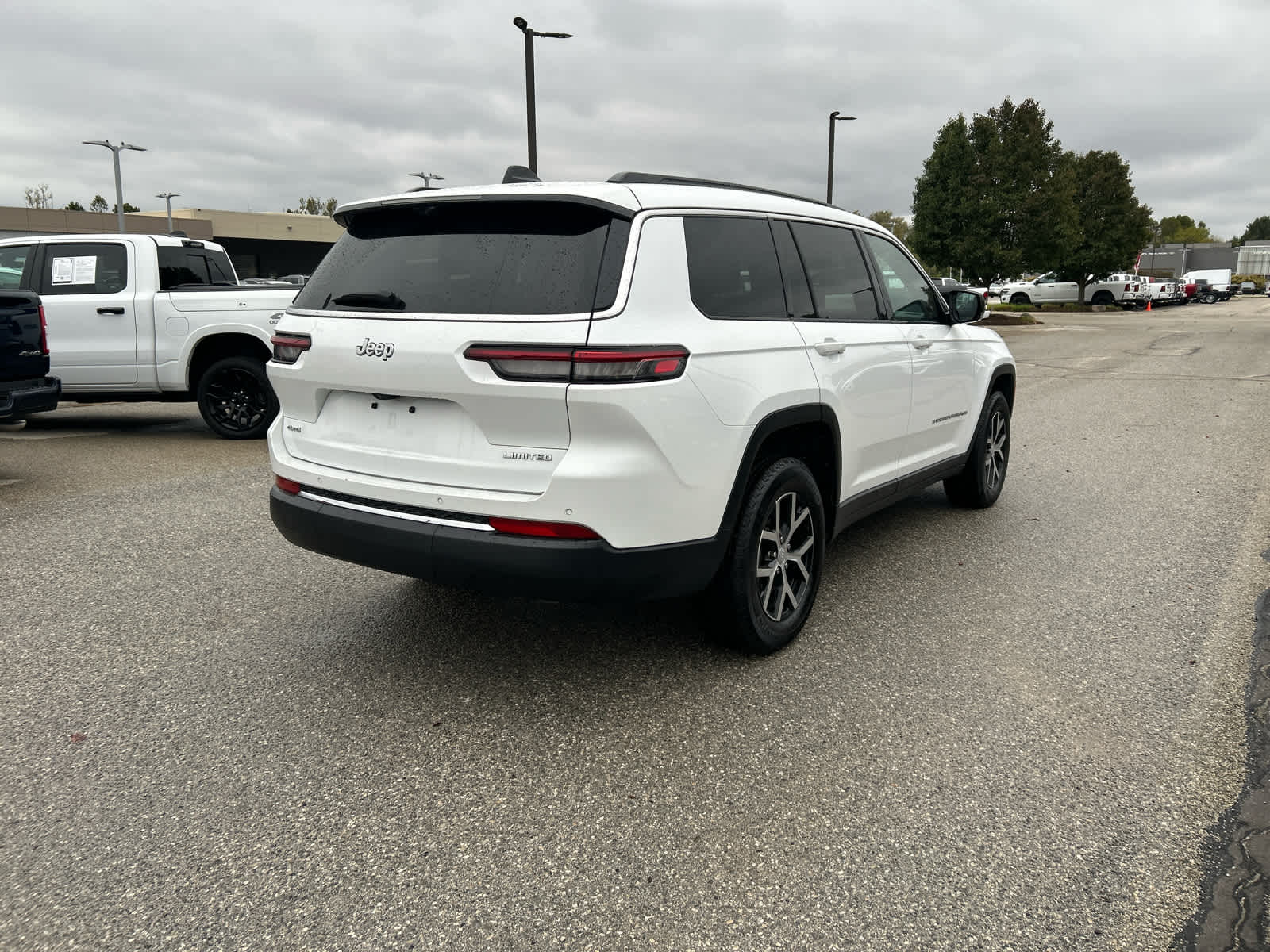 2025 Jeep Grand Cherokee L Limited 4x4