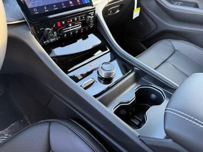 2025 Jeep Grand Cherokee L L LIMITED 4X4