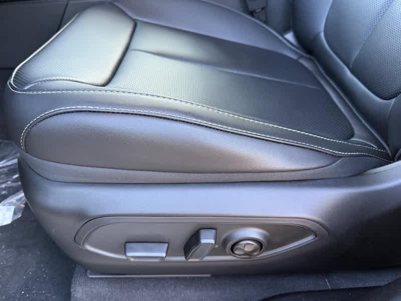 2025 Jeep Grand Cherokee L L LIMITED 4X4