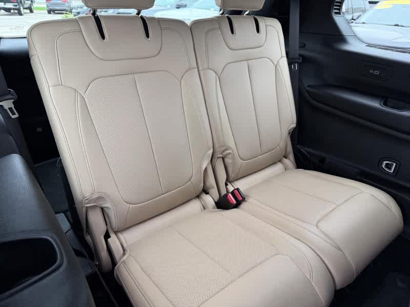 2025 Jeep Grand Cherokee L Limited 4x4