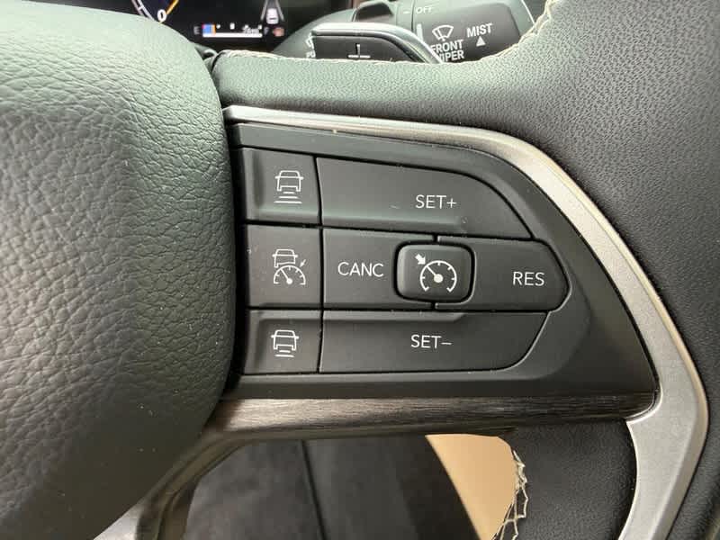 2025 Jeep Grand Cherokee L Limited 4x4