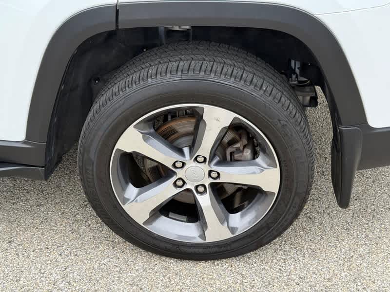 2025 Jeep Grand Cherokee L Limited 4x4