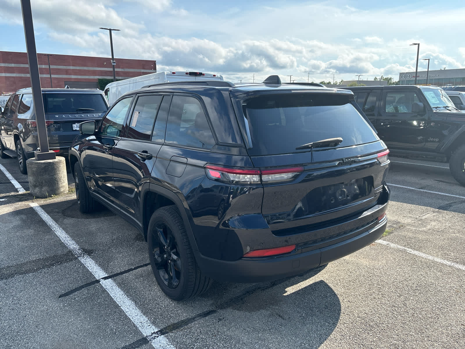 2025 Jeep Grand Cherokee L Limited 4x4