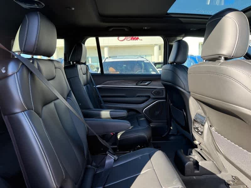 2026 Jeep Grand Cherokee L L LIMITED 4X4