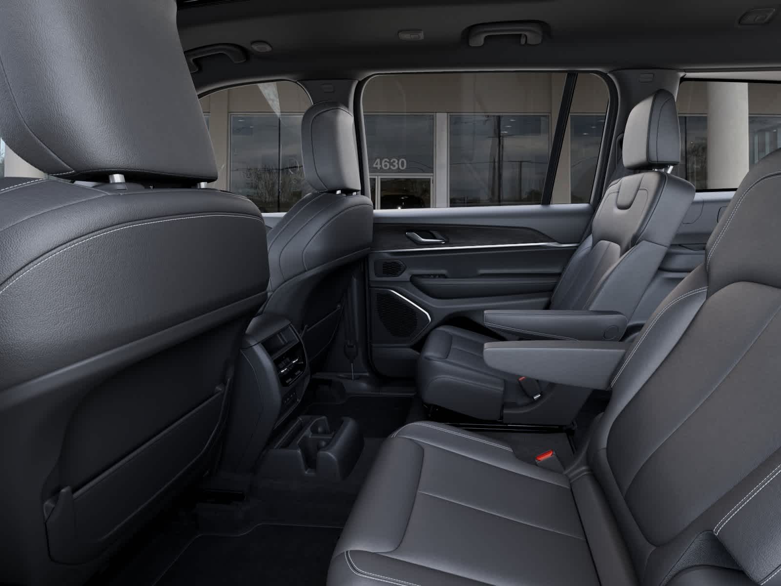 2027 Jeep Grand Cherokee L L LIMITED 4X4