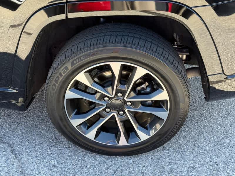 2023 Jeep Grand Cherokee L Overland 4x4