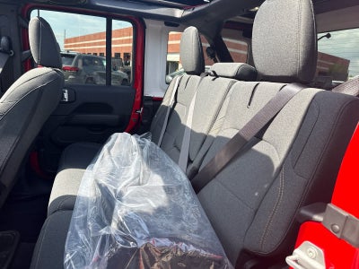 2025 Jeep Wrangler 4xe Sahara - 4x4