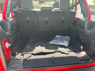 2025 Jeep Wrangler 4xe Sahara - 4x4