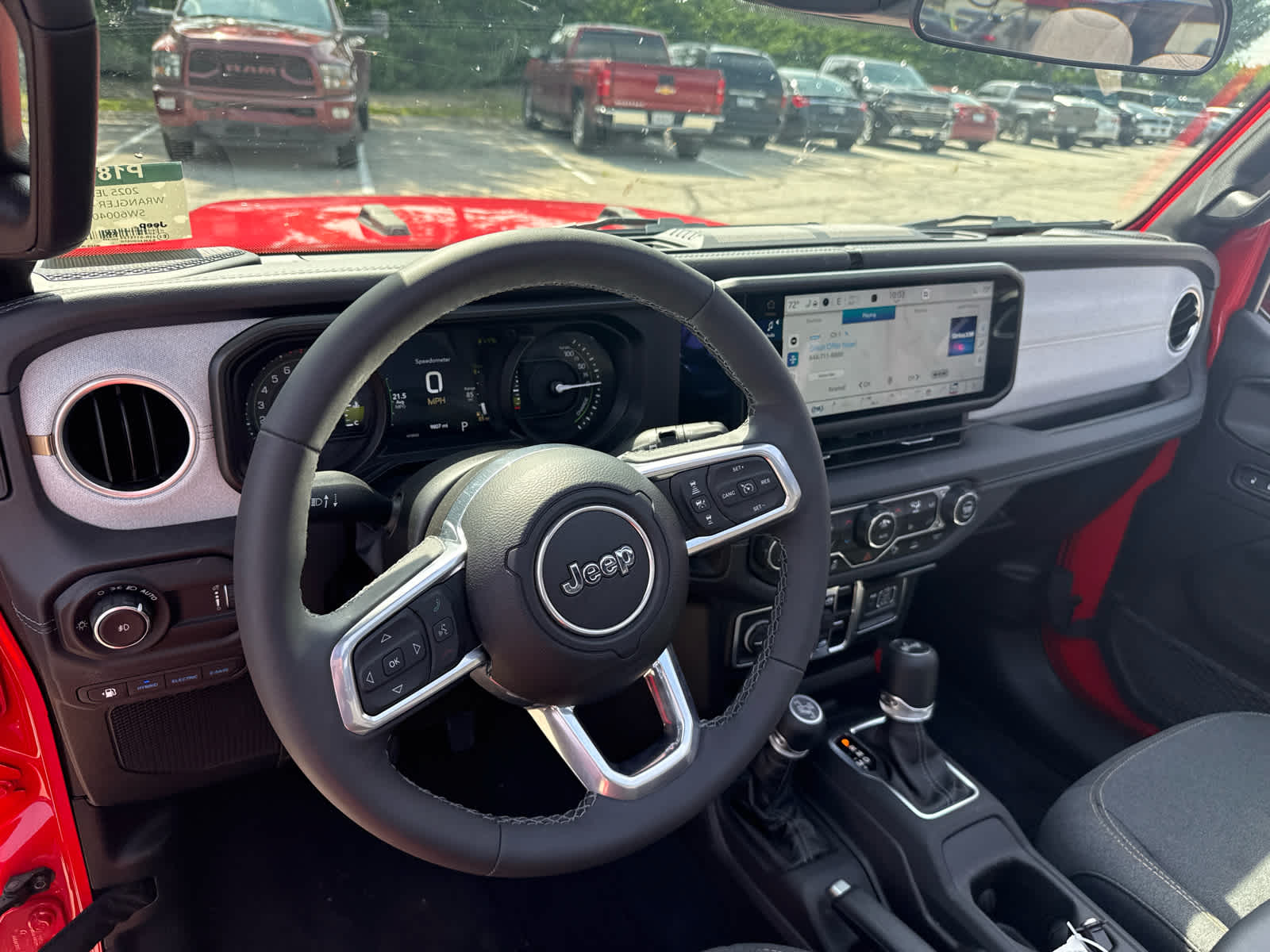 2025 Jeep Wrangler 4xe Sahara - 4x4