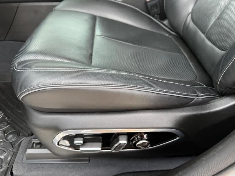 2022 Jeep Grand Cherokee 4xe Overland 4x4