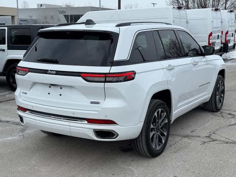 2022 Jeep Grand Cherokee 4xe Overland 4x4