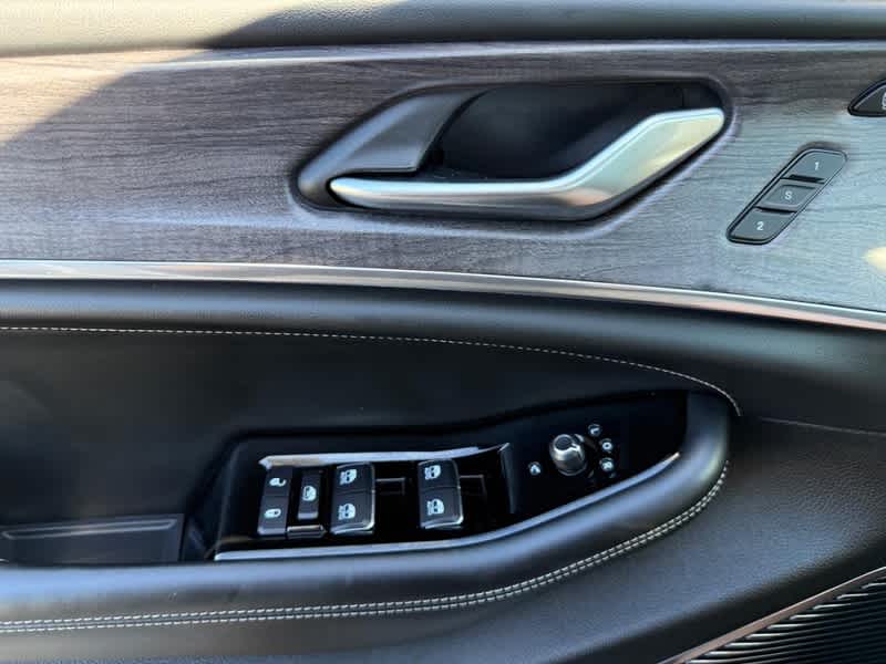2023 Jeep Grand Cherokee 4xe Overland