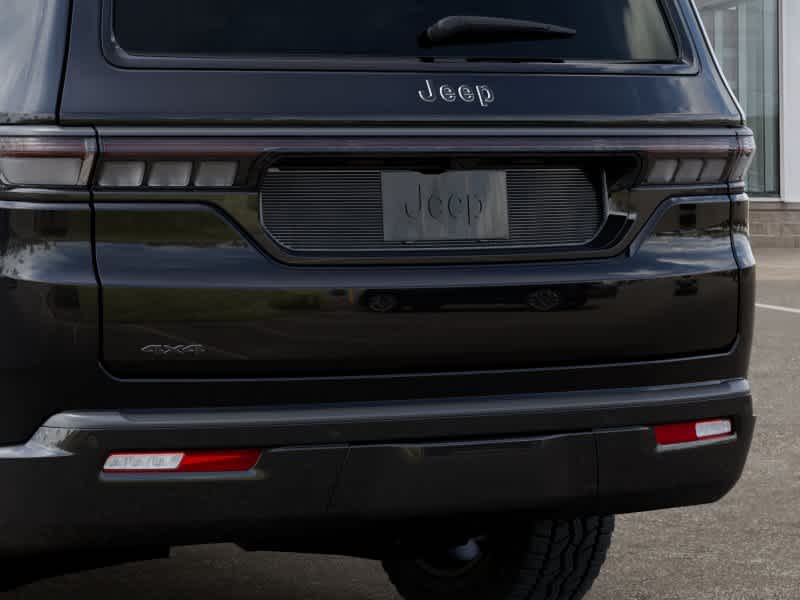 2026 Jeep Grand Wagoneer GRAND UPLAND 4X4