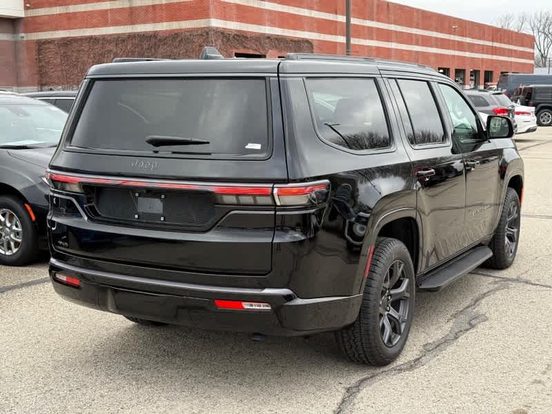 2026 Jeep Grand Wagoneer GRAND UPLAND 4X4