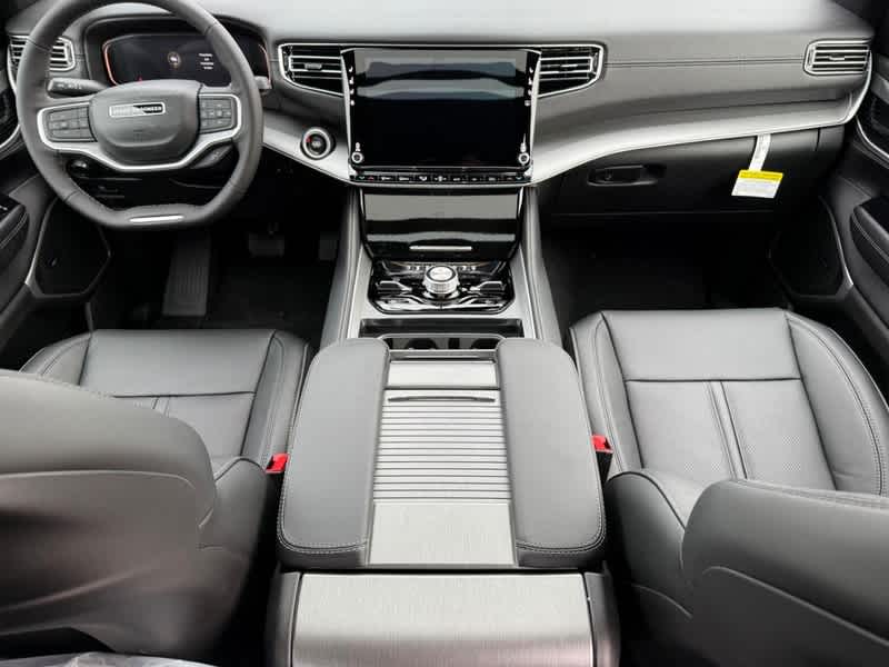 2026 Jeep Grand Wagoneer GRAND UPLAND 4X4