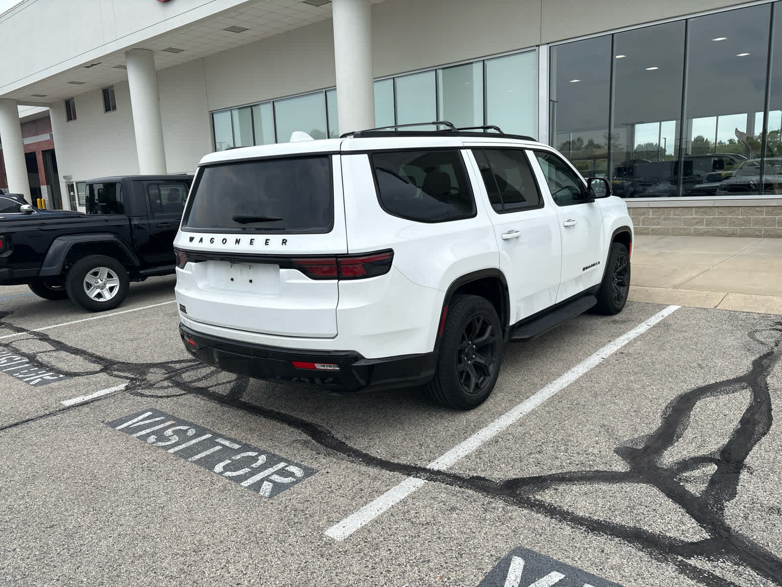 2023 Jeep Wagoneer Series II Carbide 4x4