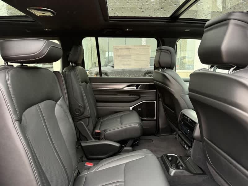 2026 Jeep Grand Wagoneer GRAND LIMITED ALTITUDE 4X4