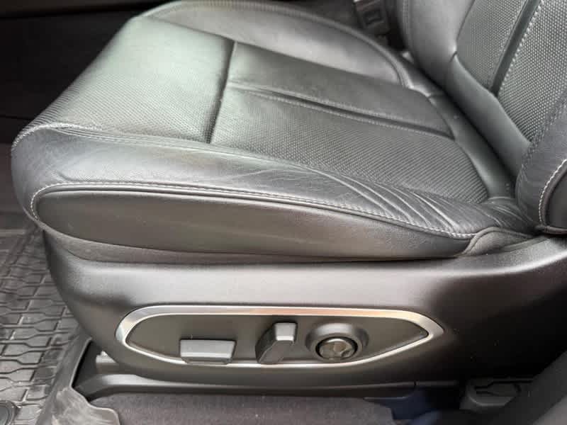 2024 Jeep Wagoneer Series II Carbide 4x4