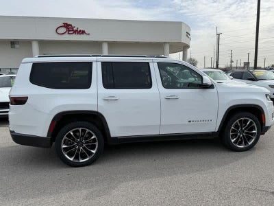 2022 Jeep Wagoneer Series III 4x4