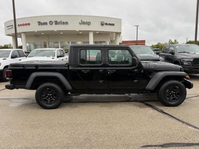 2025 Jeep Gladiator Sport