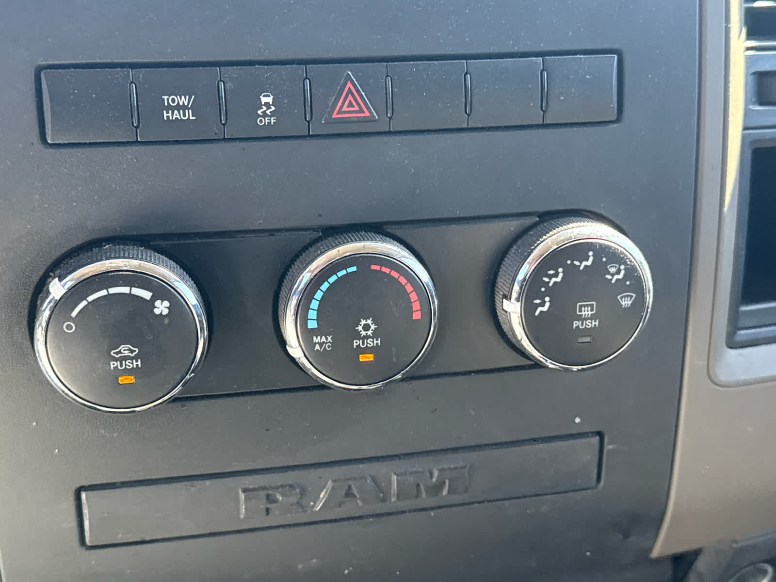 2012 RAM 1500 ST