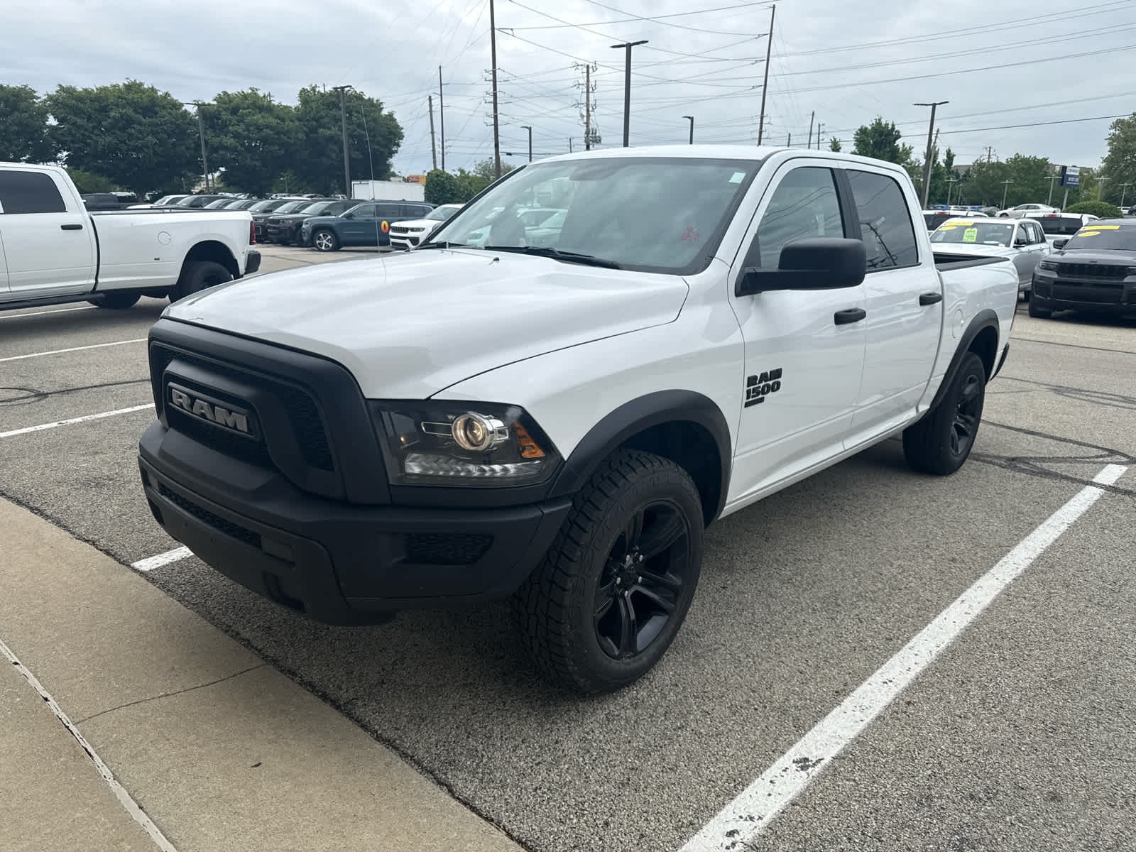 2024 RAM 1500 Classic Warlock Crew Cab 4x4 5'7' Box