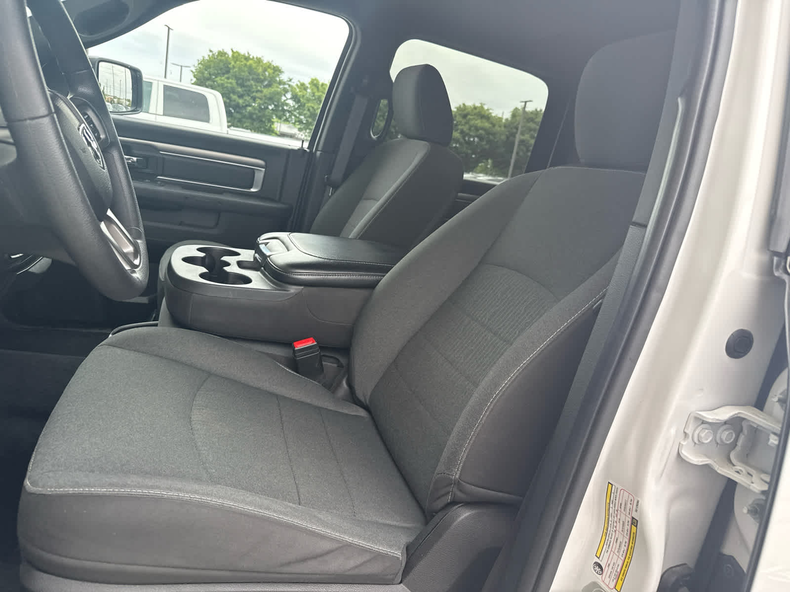 2024 RAM 1500 Classic Warlock Crew Cab 4x4 5'7' Box