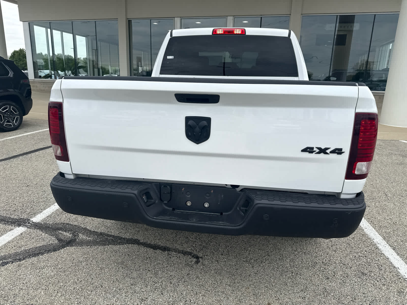 2024 RAM 1500 Classic Warlock Crew Cab 4x4 5'7' Box