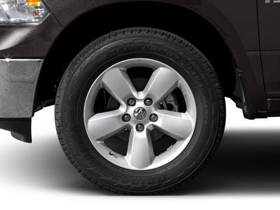 2017 RAM 1500 SLT Crew Cab 4x4 6'4' Box