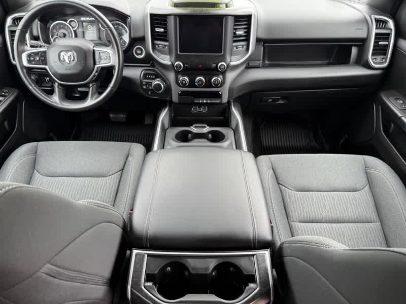 2020 RAM 1500 Big Horn Crew Cab 4x4 5'7' Box