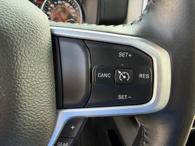 2023 RAM 1500 Big Horn Crew Cab 4x4 5'7' Box