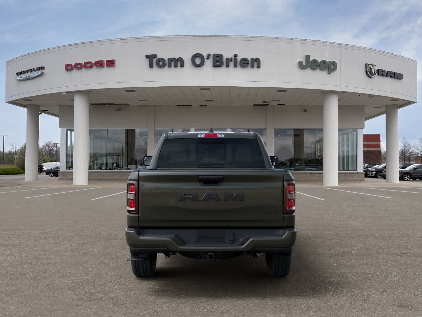 2026 RAM 1500 RAM 1500 EXPRESS CREW CAB 4X4 5'7' BOX