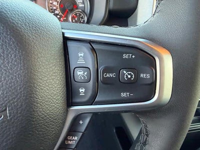 2025 RAM 1500 Big Horn Crew Cab 4x4 5'7' Box