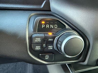 2025 RAM 1500 Big Horn Crew Cab 4x4 5'7' Box