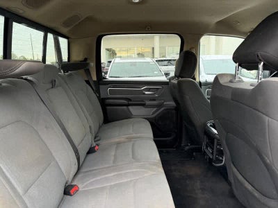 2020 RAM 1500 Big Horn Crew Cab 4x4 5'7' Box