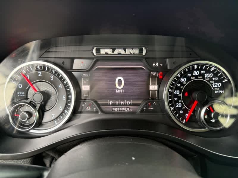 2020 RAM 1500 Big Horn Crew Cab 4x4 5'7' Box