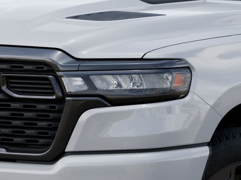 2026 RAM 1500 RAM 1500 EXPRESS CREW CAB 4X4 5'7' BOX
