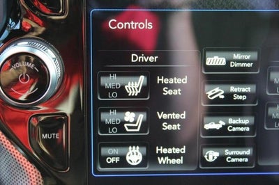 2020 RAM 1500 Limited Crew Cab 4x4 5'7' Box