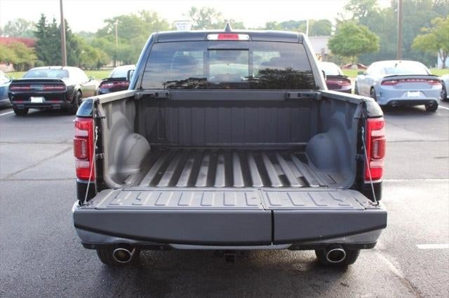 2020 RAM 1500 Limited Crew Cab 4x4 5'7' Box