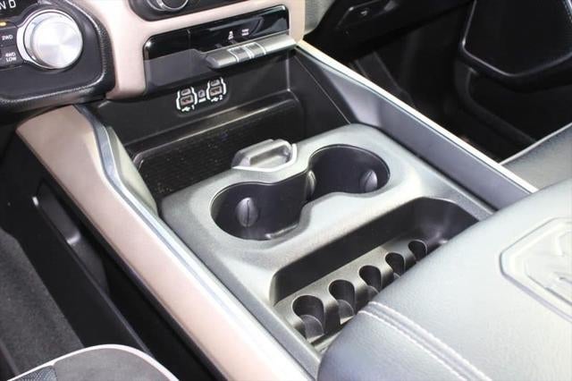 2021 RAM 1500 Laramie Crew Cab 4x4 5'7' Box